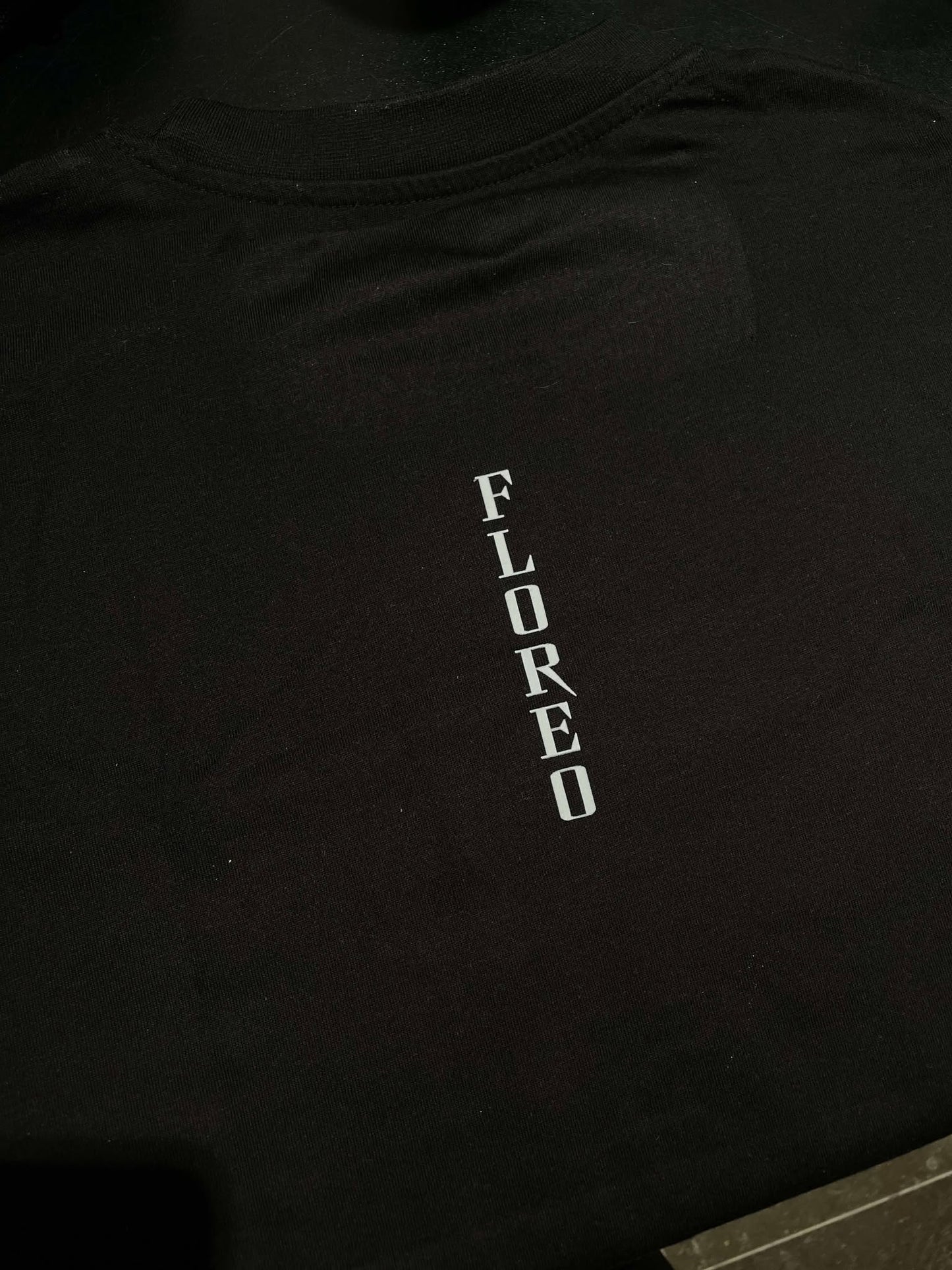 Fine line tee